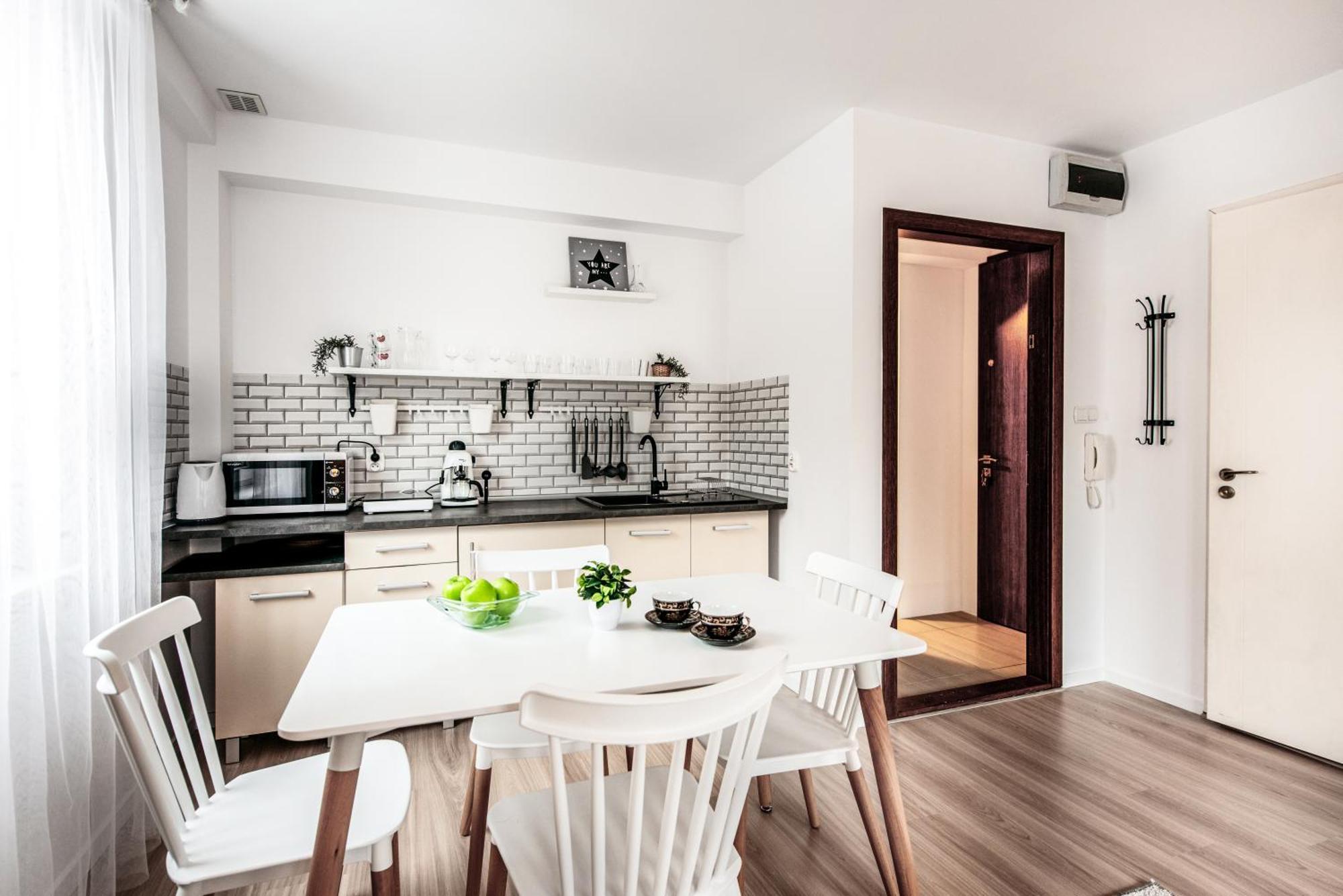 Fully-Furnished Apartment With Air Conditioning For Families, Cracow Old Town Cracovie Extérieur photo