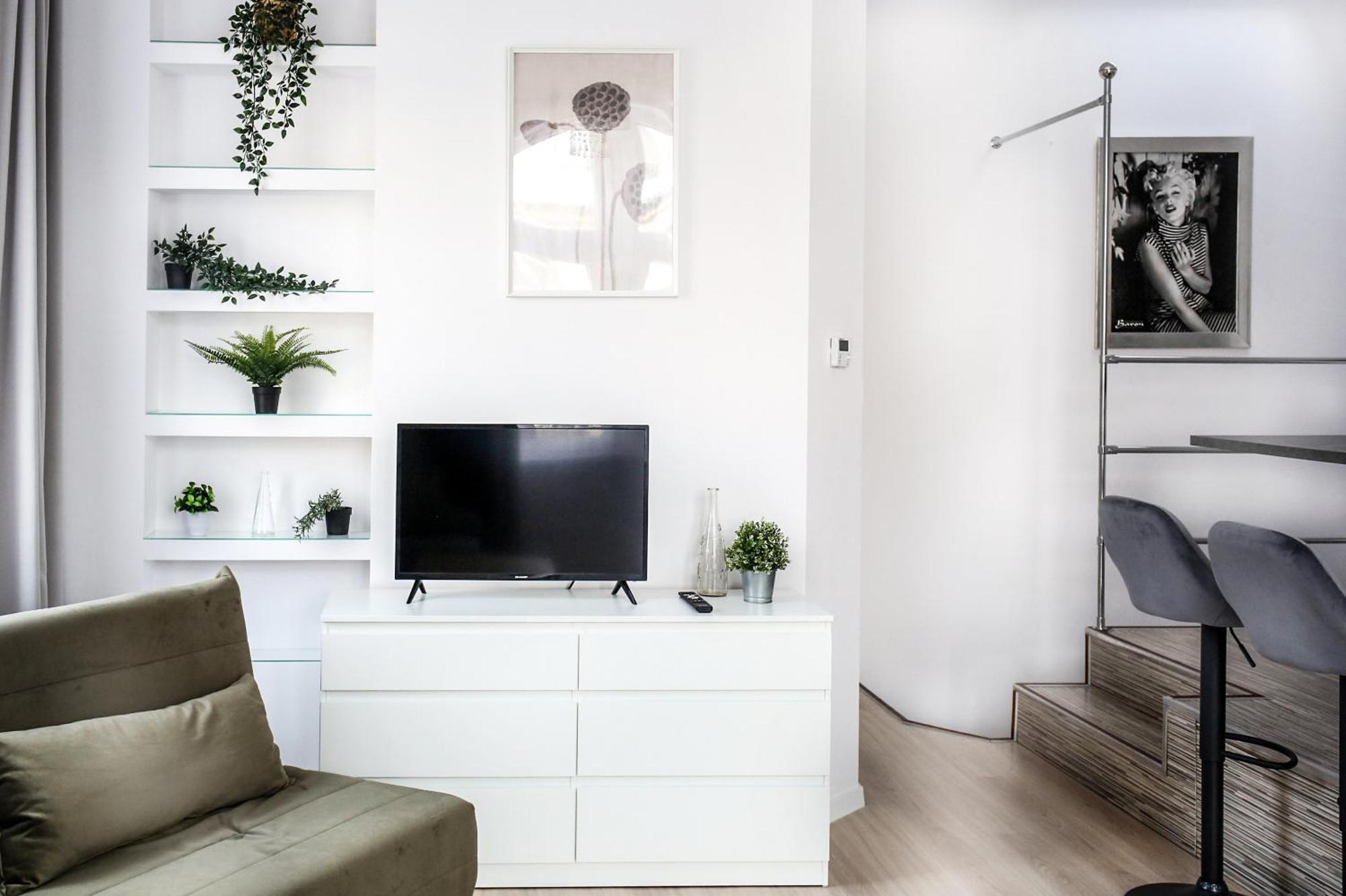 Fully-Furnished Apartment With Air Conditioning For Families, Cracow Old Town Cracovie Extérieur photo