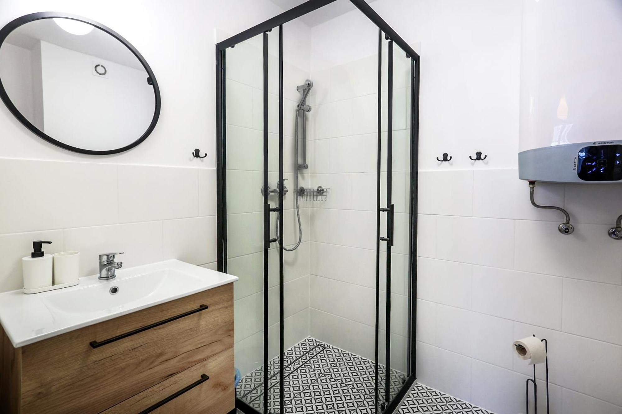 Fully-Furnished Apartment With Air Conditioning For Families, Cracow Old Town Cracovie Extérieur photo