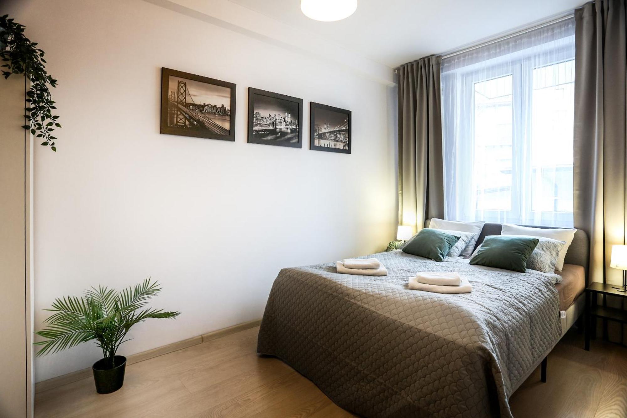 Fully-Furnished Apartment With Air Conditioning For Families, Cracow Old Town Cracovie Extérieur photo