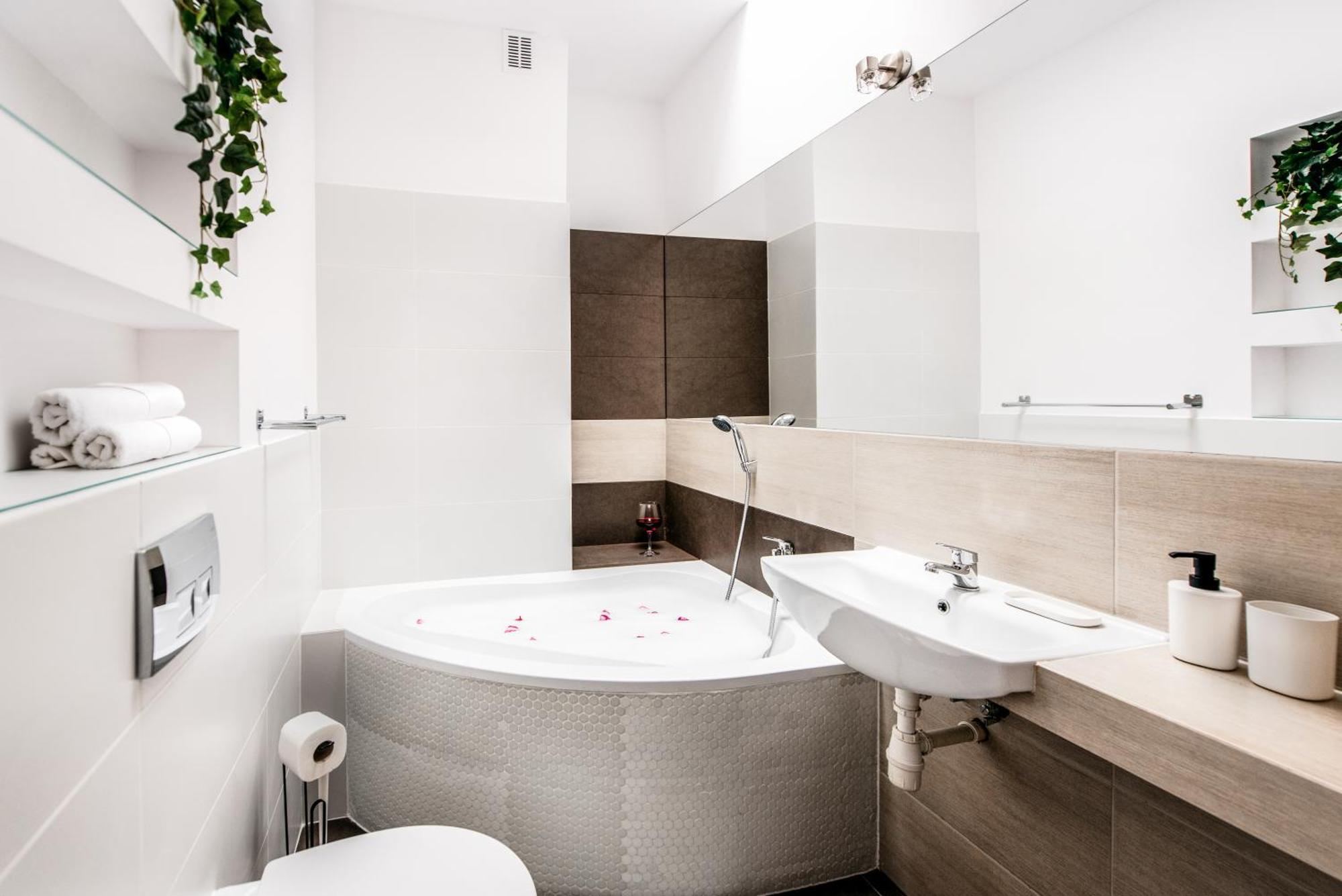 Fully-Furnished Apartment With Air Conditioning For Families, Cracow Old Town Cracovie Extérieur photo